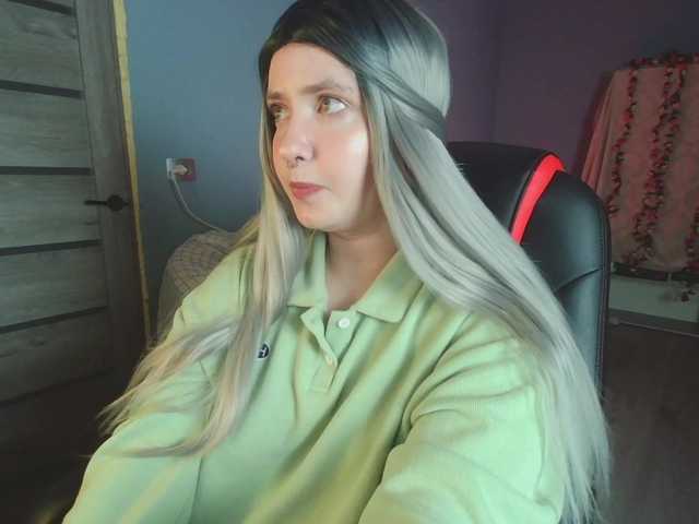 Capturas de pantalla de transmisión santyLisa