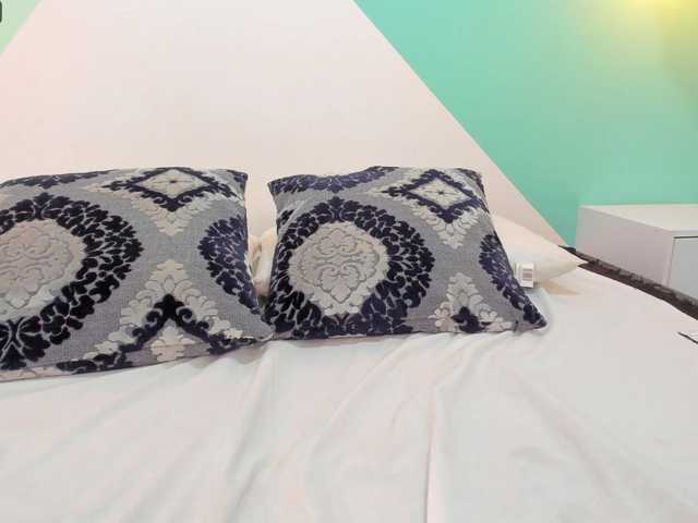 Capturas de pantalla de transmisión SaraHope