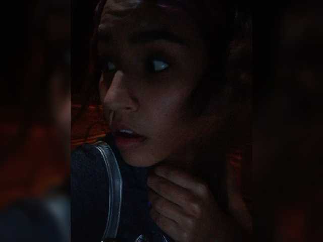 Capturas de pantalla de transmisión saraithot