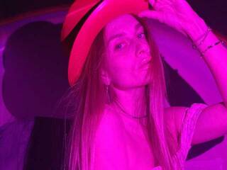 Chat de video erótico SatAna89