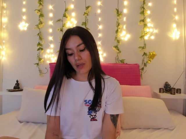 Capturas de pantalla de transmisión TiffannyKutle