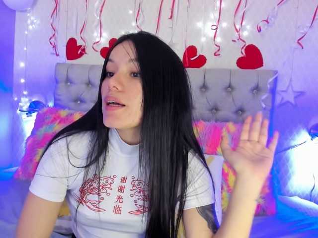 Capturas de pantalla de transmisión TiffannyKutle