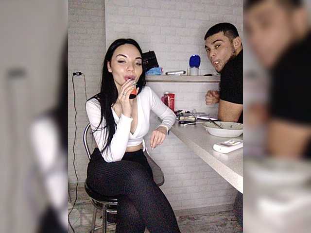 Capturas de pantalla de transmisión sex-mashine69