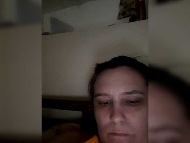 Capturas de pantalla de transmisión sexmarisha2