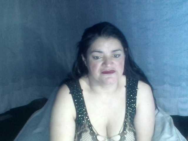 Capturas de pantalla de transmisión sexy-camy