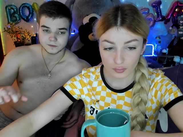 Capturas de pantalla de transmisión sexyboybunny