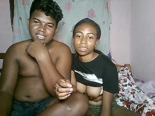 Capturas de pantalla de transmisión sexycouple32