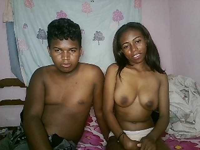 Capturas de pantalla de transmisión sexycouple32