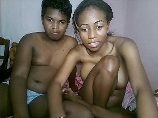 Capturas de pantalla de transmisión sexycouple32