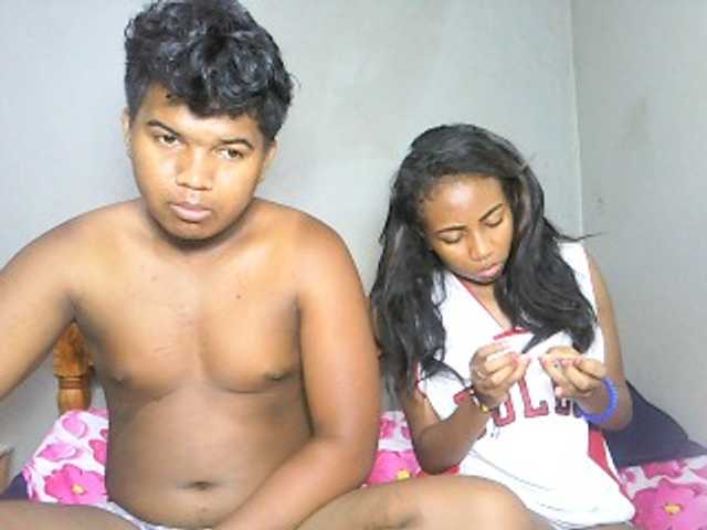 Capturas de pantalla de transmisión sexycouple32