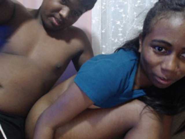 Capturas de pantalla de transmisión sexycouple32