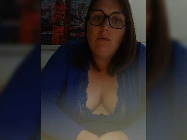 Capturas de pantalla de transmisión Sexycurvy-87