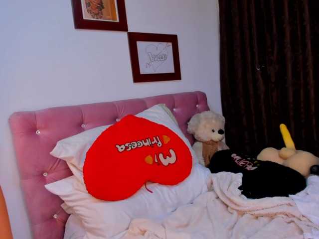 Capturas de pantalla de transmisión SexyDayanita