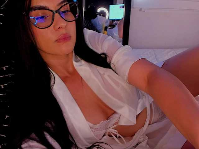 Capturas de pantalla de transmisión SexyDayanita