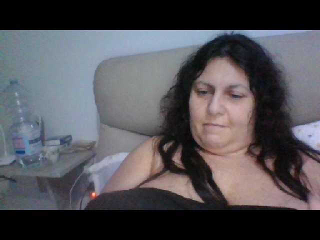 Capturas de pantalla de transmisión sexydeby