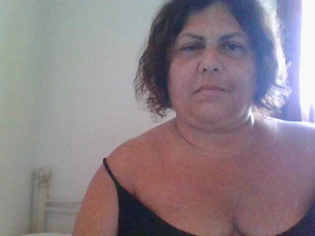 Capturas de pantalla de transmisión sexydeby
