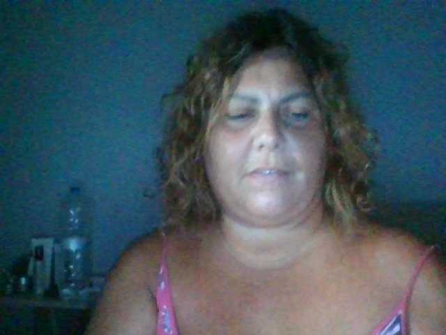 Capturas de pantalla de transmisión sexydeby