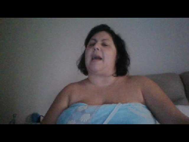 Capturas de pantalla de transmisión sexydeby