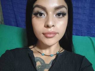 Chat de video erótico Sharlote-Williams