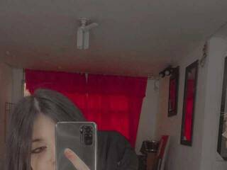 Chat de video erótico sharlotte-1