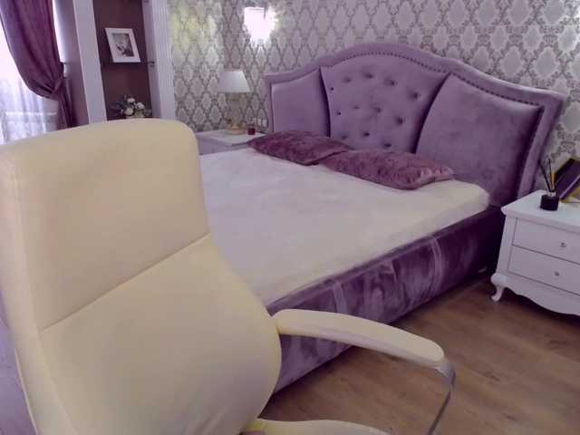 Capturas de pantalla de transmisión WarlikeHeart