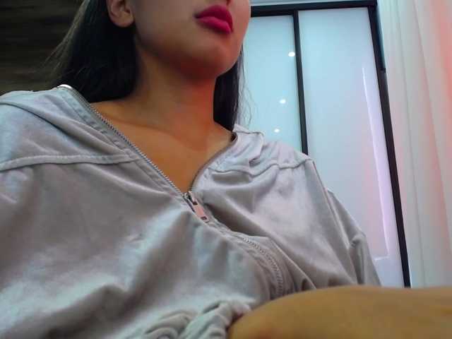 Capturas de pantalla de transmisión WarlikeHeart