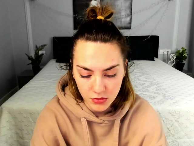 Capturas de pantalla de transmisión ShinySara
