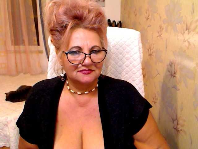 Capturas de pantalla de transmisión sinwoman