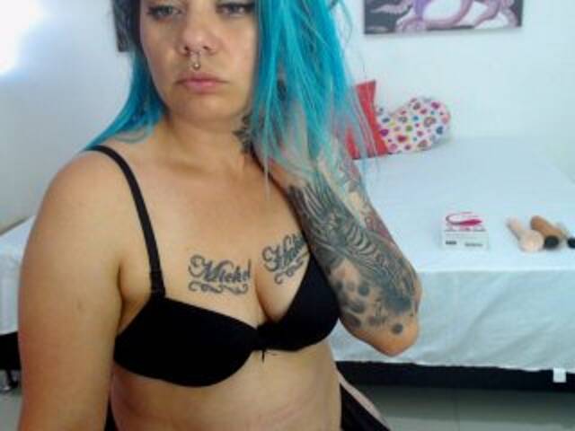 Capturas de pantalla de transmisión skyviolet