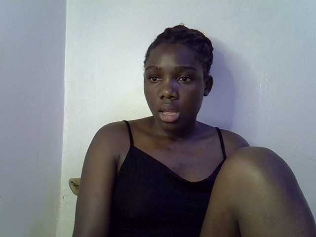 Capturas de pantalla de transmisión Smiling-Machine