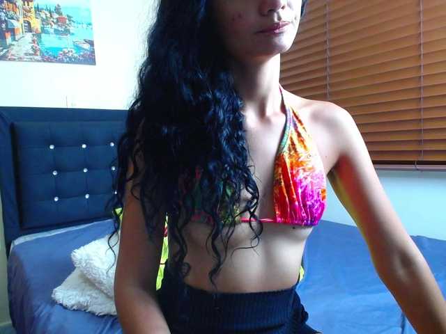 Fotos SofiaFranco Guys i need to squirt help me please!!!squirt at goalpvt on @remain 555