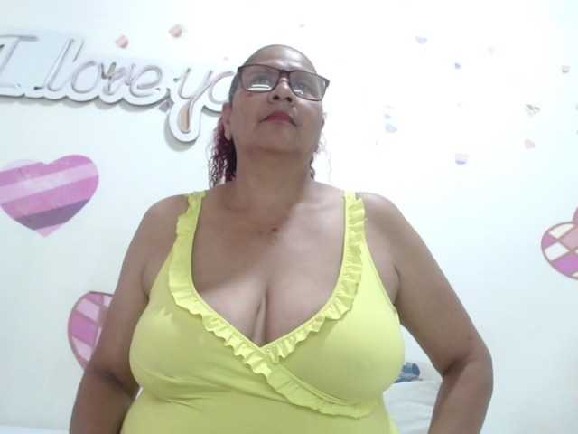 Capturas de pantalla de transmisión SofiaSexy22