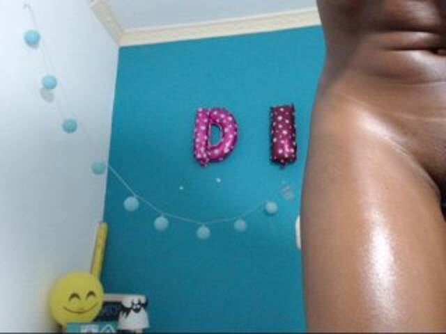 Capturas de pantalla de transmisión Sofiavilla