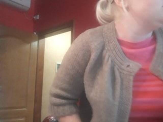 Capturas de pantalla de transmisión SofiaWilson23