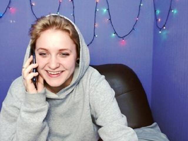 Capturas de pantalla de transmisión SofiDiamond