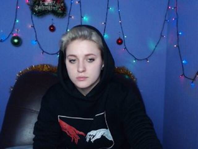 Capturas de pantalla de transmisión SofiDiamond