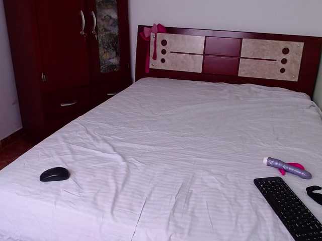 Capturas de pantalla de transmisión SofiMartinez1