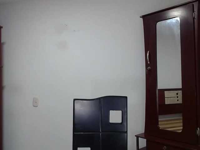 Capturas de pantalla de transmisión SofiMartinez1