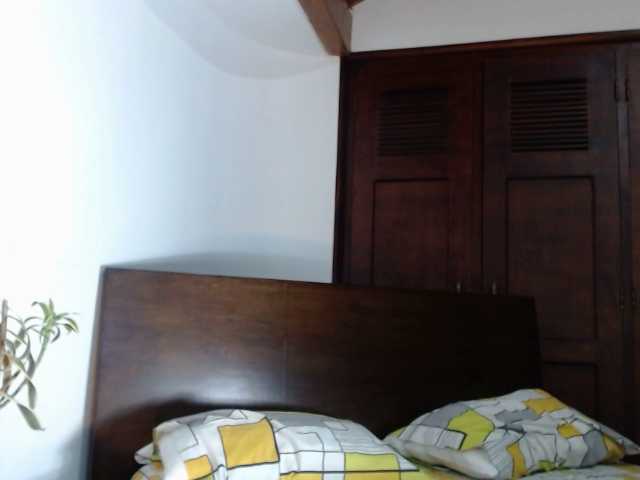 Capturas de pantalla de transmisión SofiaVanizelo