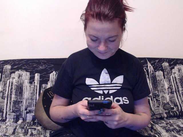 Capturas de pantalla de transmisión Softhottmilf