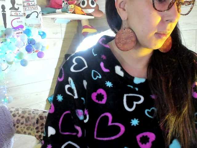 Capturas de pantalla de transmisión sofy_dirtyHot