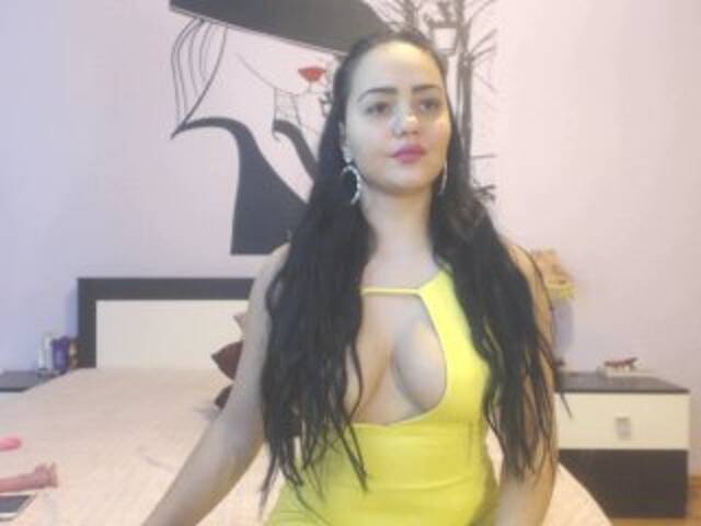 Capturas de pantalla de transmisión SophieDesiree