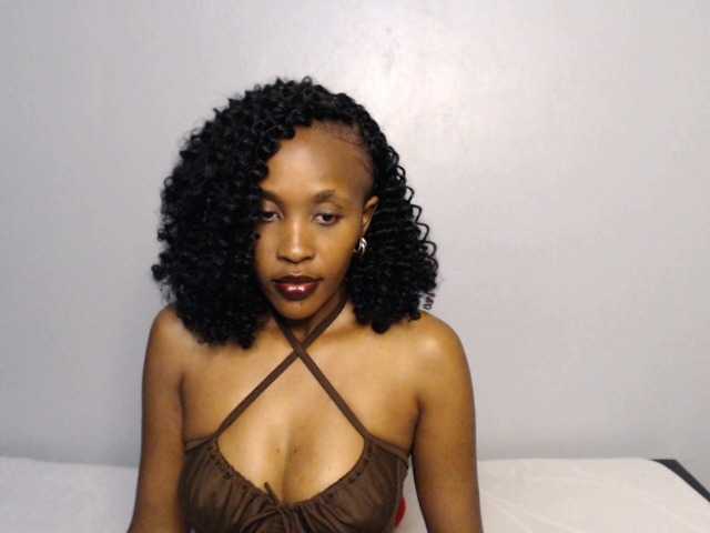 Capturas de pantalla de transmisión summerqueens