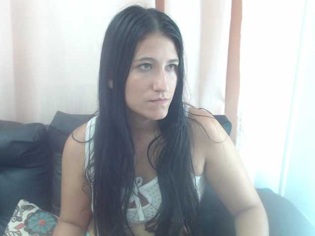 Capturas de pantalla de transmisión SusyKitty