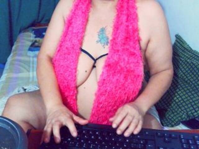 Capturas de pantalla de transmisión SweetKitten17