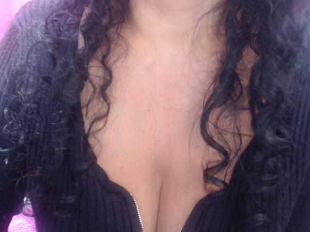 Capturas de pantalla de transmisión sweetvaleria