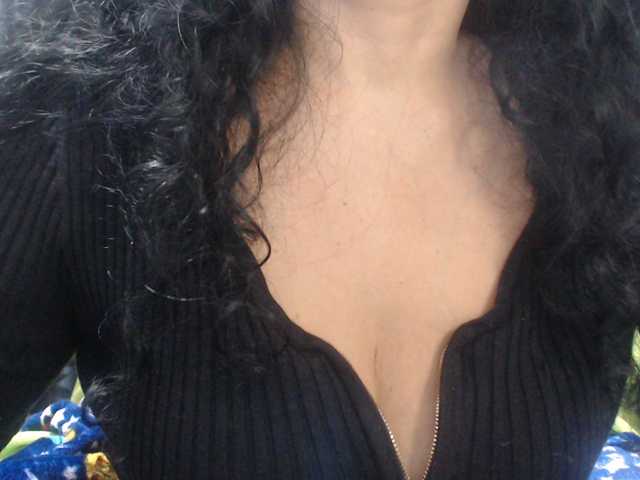 Capturas de pantalla de transmisión sweetvaleria