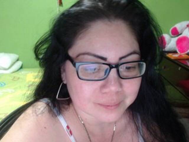 Capturas de pantalla de transmisión SwetValentina