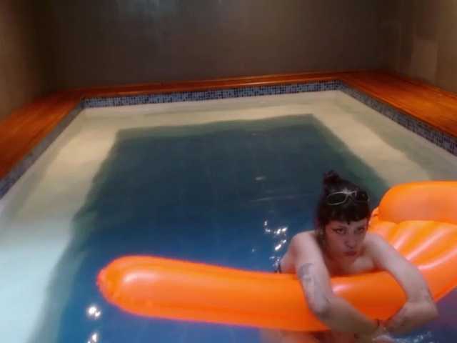 Capturas de pantalla de transmisión SYLENEGOTH