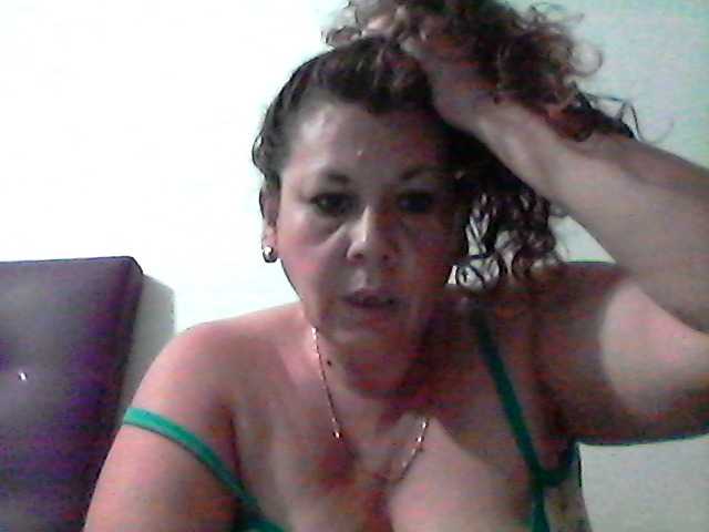 Capturas de pantalla de transmisión SylviaFerrer